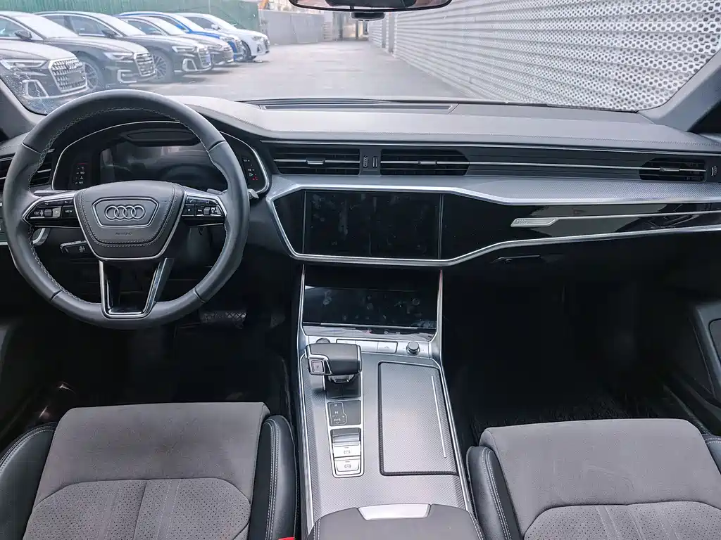 Audi A6L 2024 — фото 9