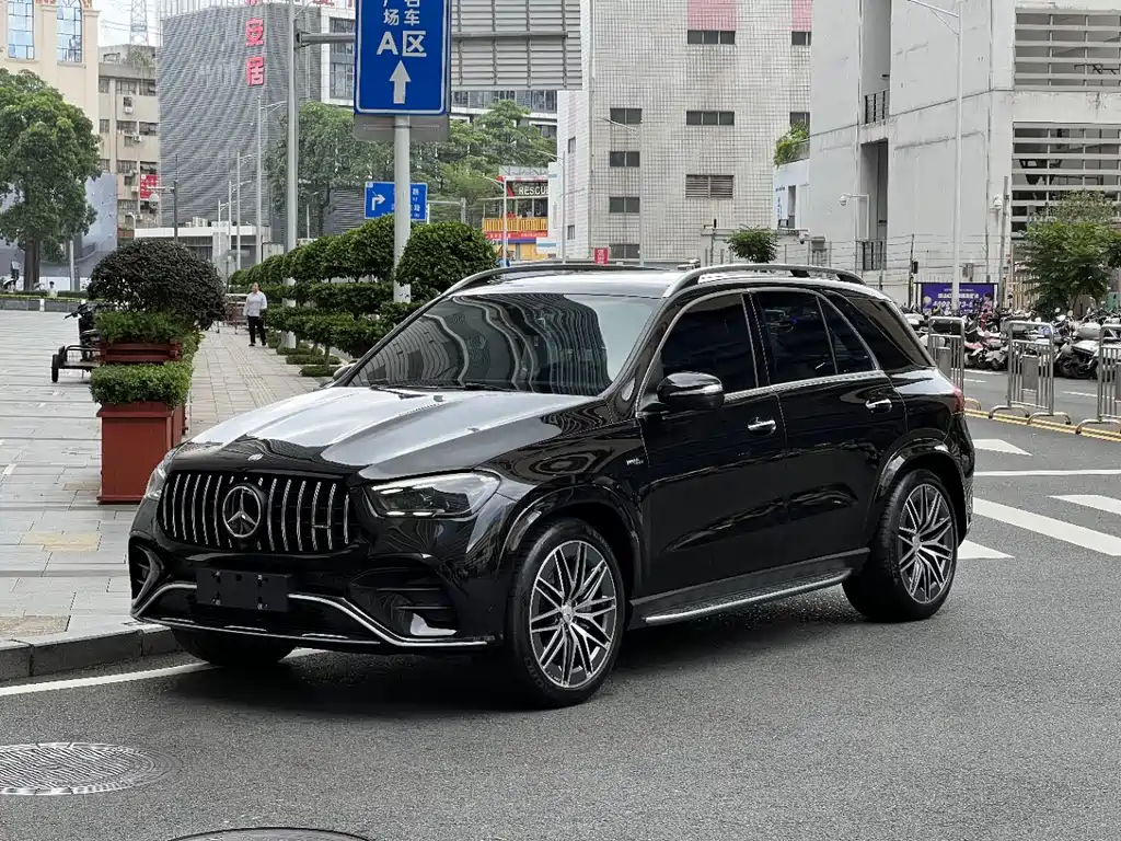 Mercedes-Benz GLE AMG 2023 — фото 1