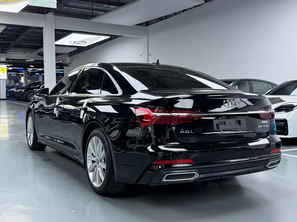 Audi A6L 2021 — фото 17