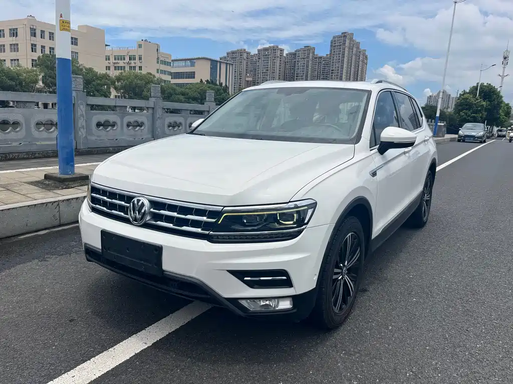 Volkswagen Tiguan L 2017