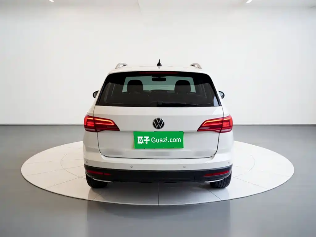 Volkswagen Tharu 2021