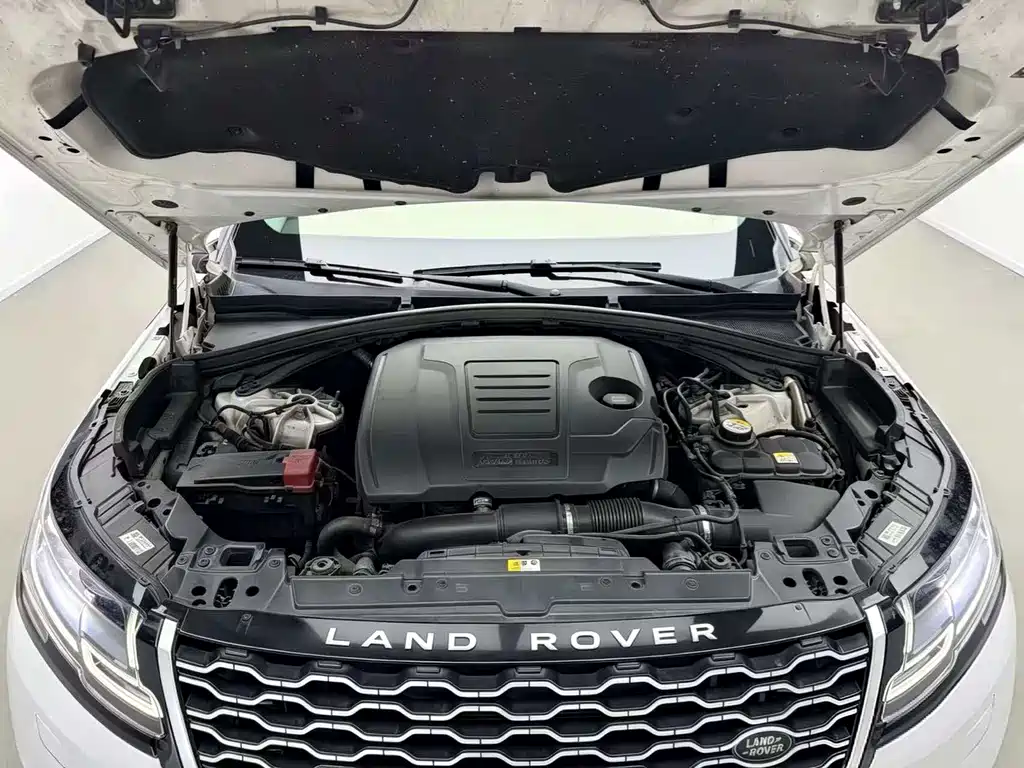 Land Rover Velar 2017 — фото 20