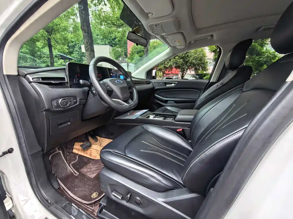 Ford Edge 2022