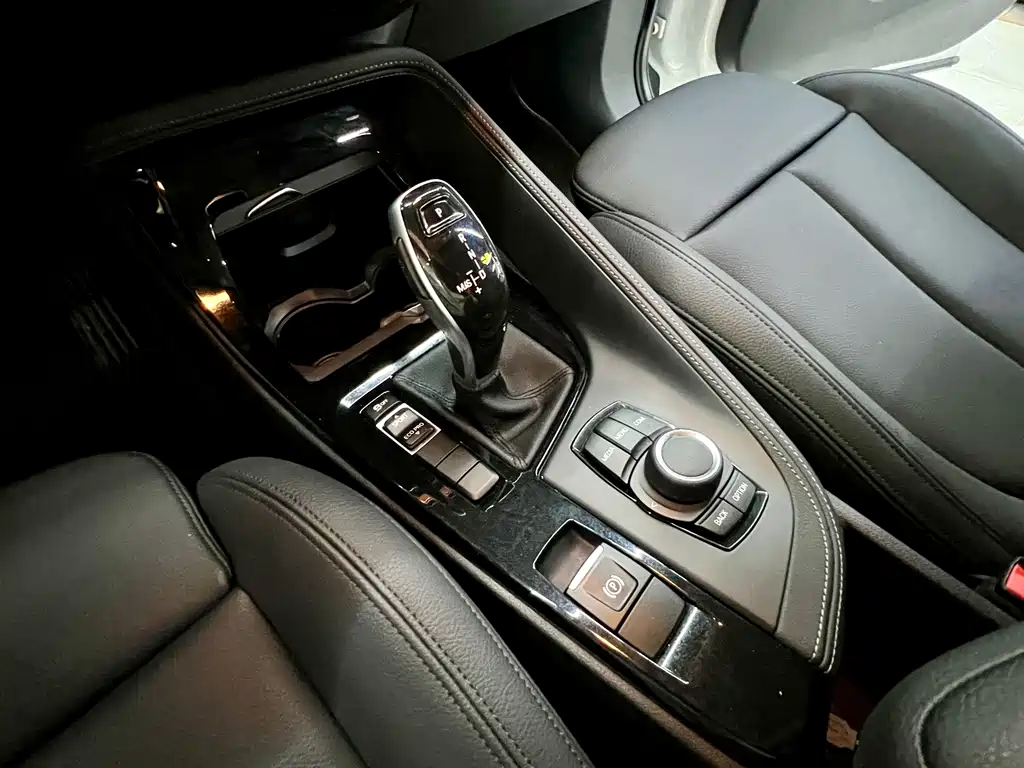 BMW X2 2019 — фото 18