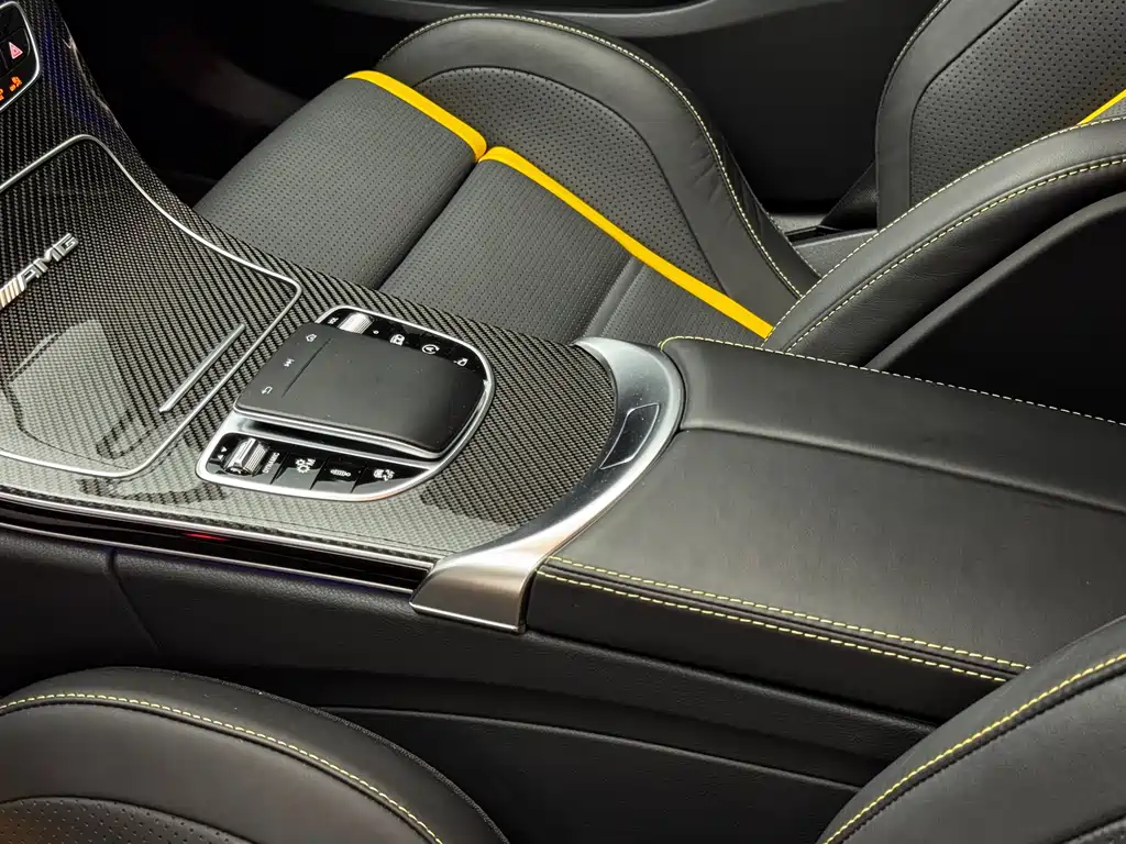 Mercedes-Benz C-Class AMG 2022 — фото 16