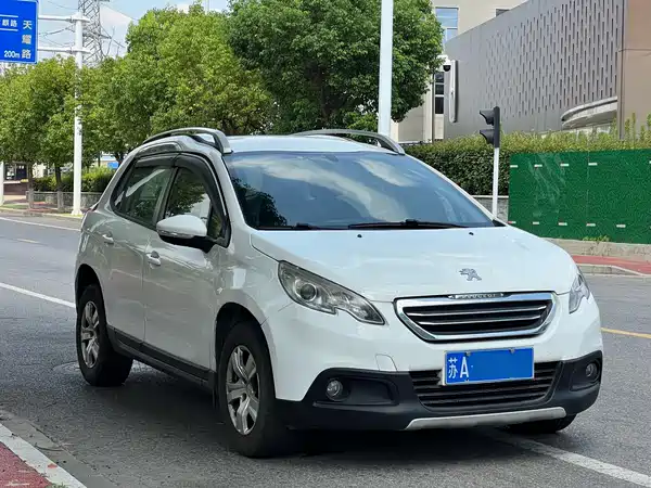 Peugeot 2008 2014