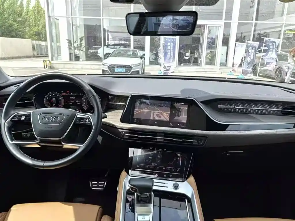 Audi Q6 2025