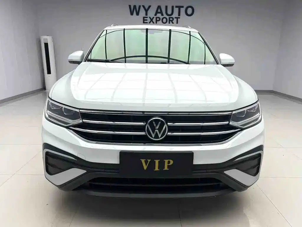 Volkswagen Tiguan L 2023 — фото 2