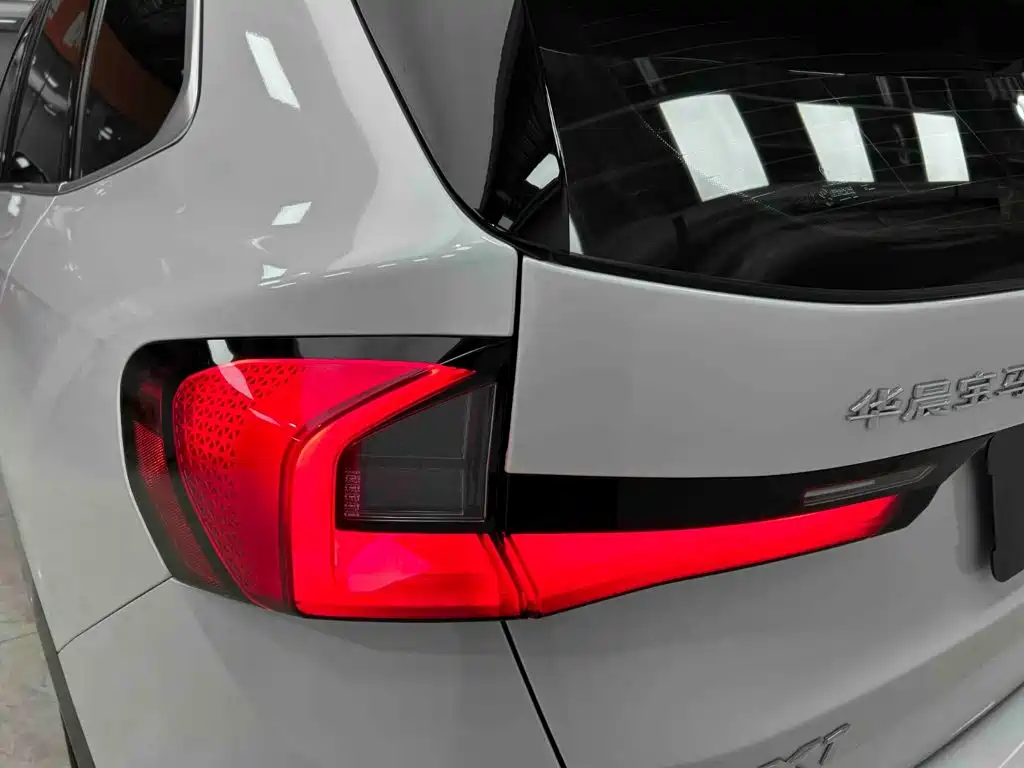 BMW X1 2024 — фото 20