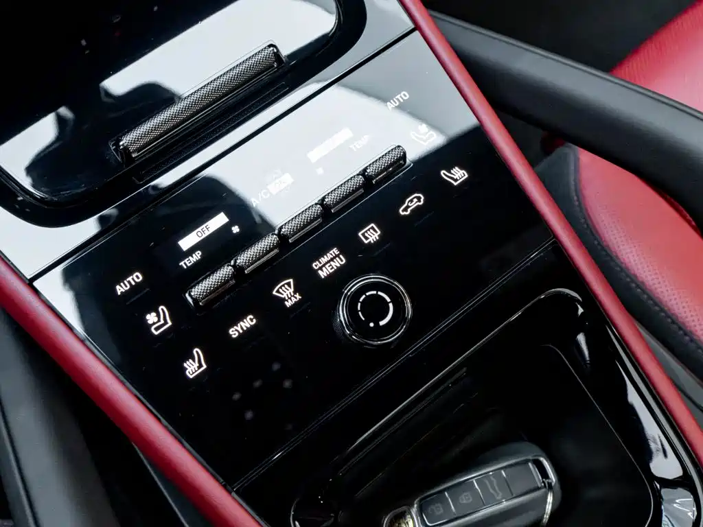 Porsche Cayenne 2025 — фото 19