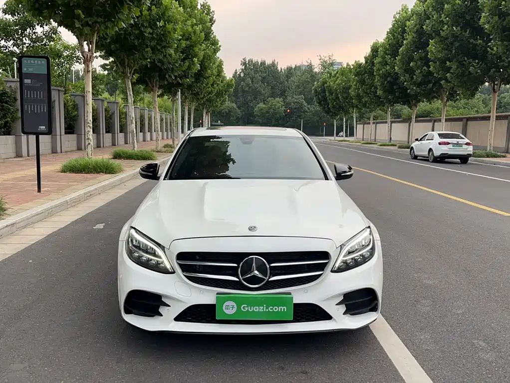 Mercedes-Benz C-Class 2020