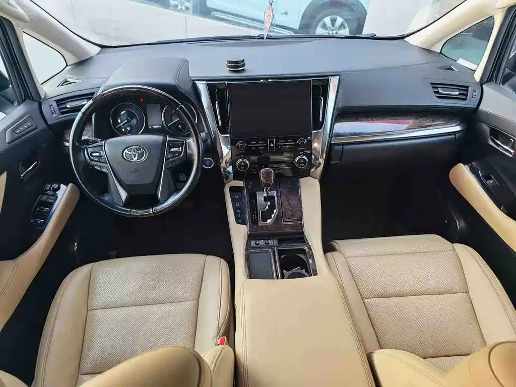 Toyota Alphard 2021 — фото 5