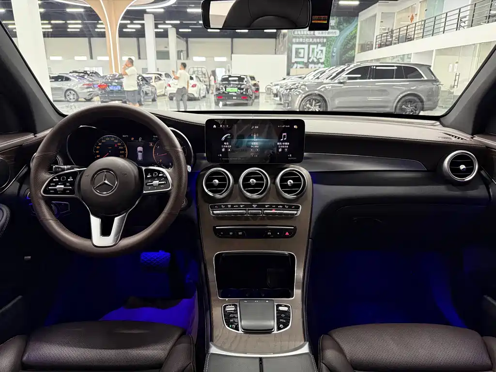 Mercedes-Benz GLC 2022