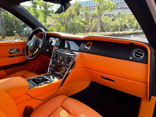 Rolls-Royce Cullinan 2022