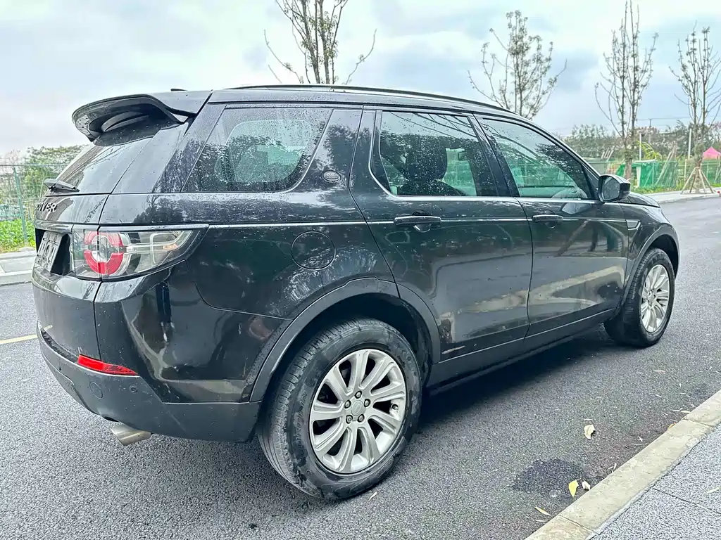 Land Rover Discovery Sport 2017 — фото 5