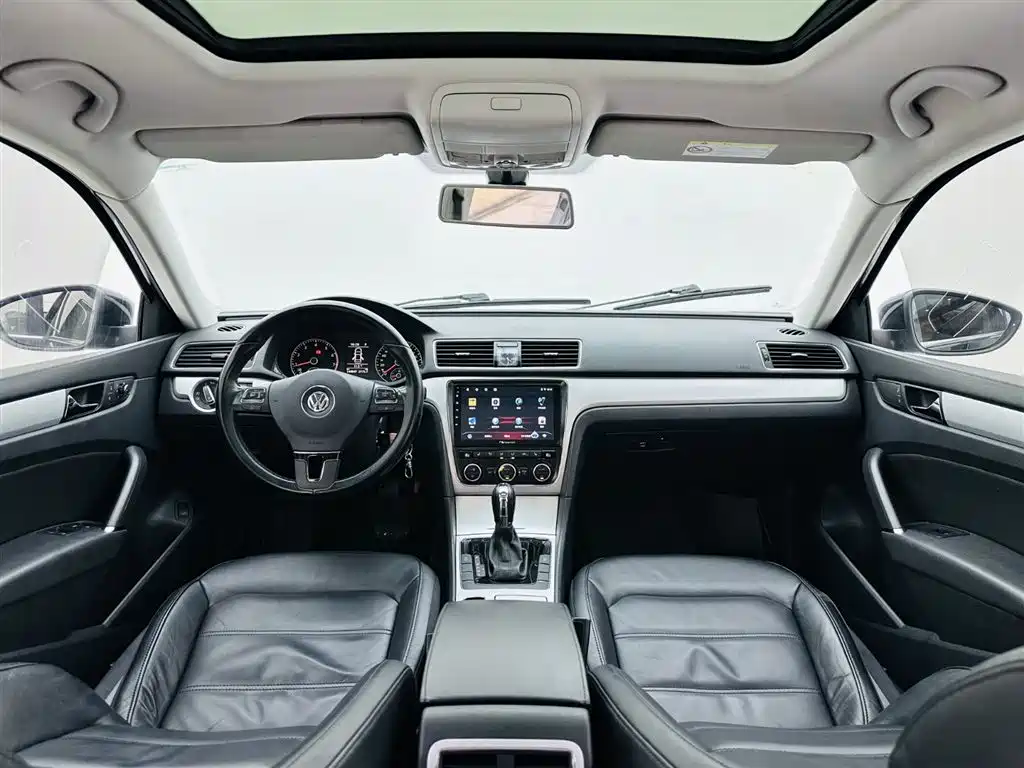 Volkswagen Passat 2015 — фото 15