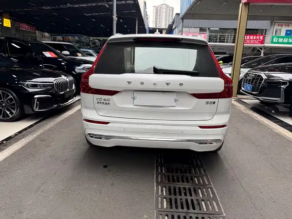 Volvo XC60 2023