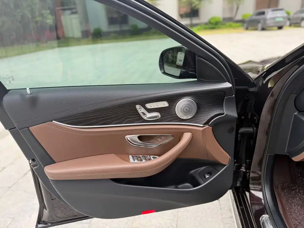 Mercedes-Benz E-Class 2020