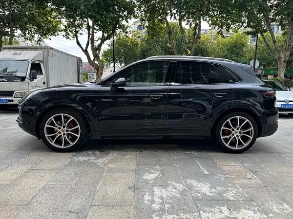 Porsche Cayenne 2019