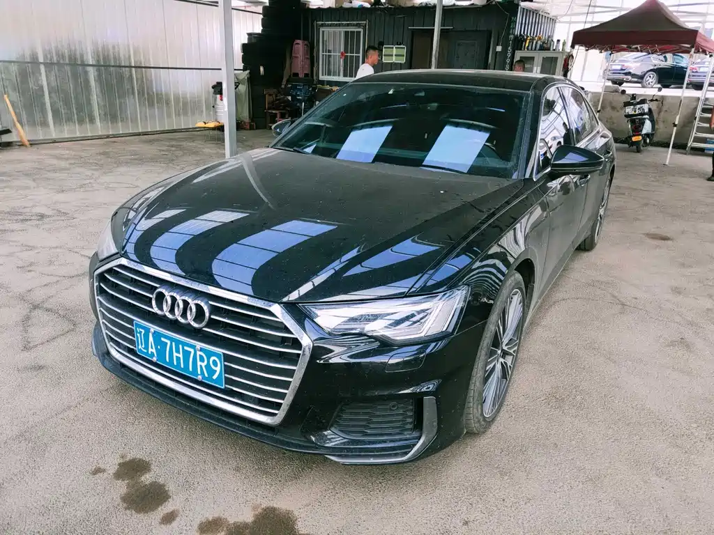 Audi A6L 2022