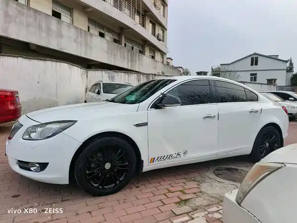 Buick Regal 2010