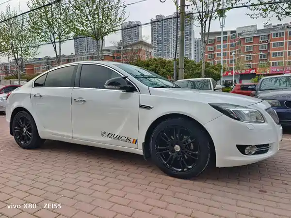 Buick Regal 2010