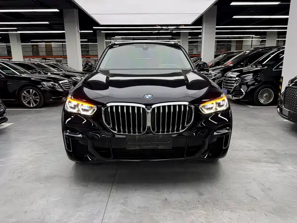 BMW X5 2023
