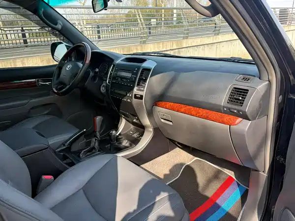 Toyota Prado 2005