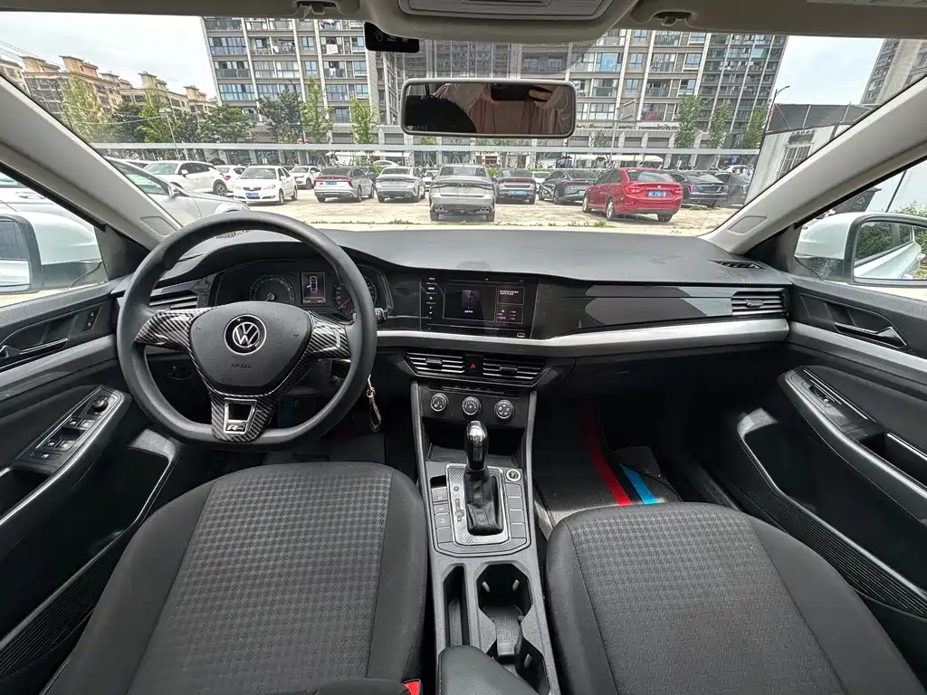 Volkswagen Bora 2022 — фото 16