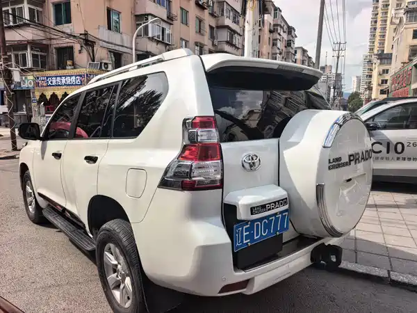 Toyota Prado 2015