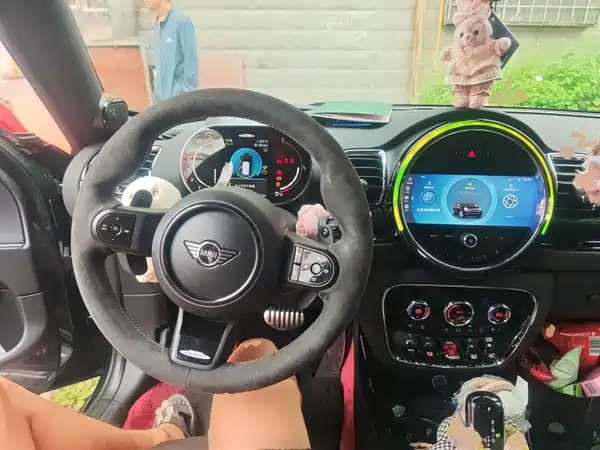 MINI JCW CLUBMAN 2022
