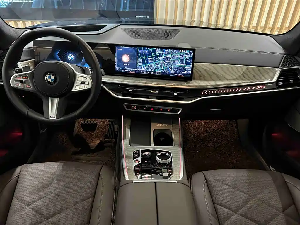 BMW X5 2025 — фото 16