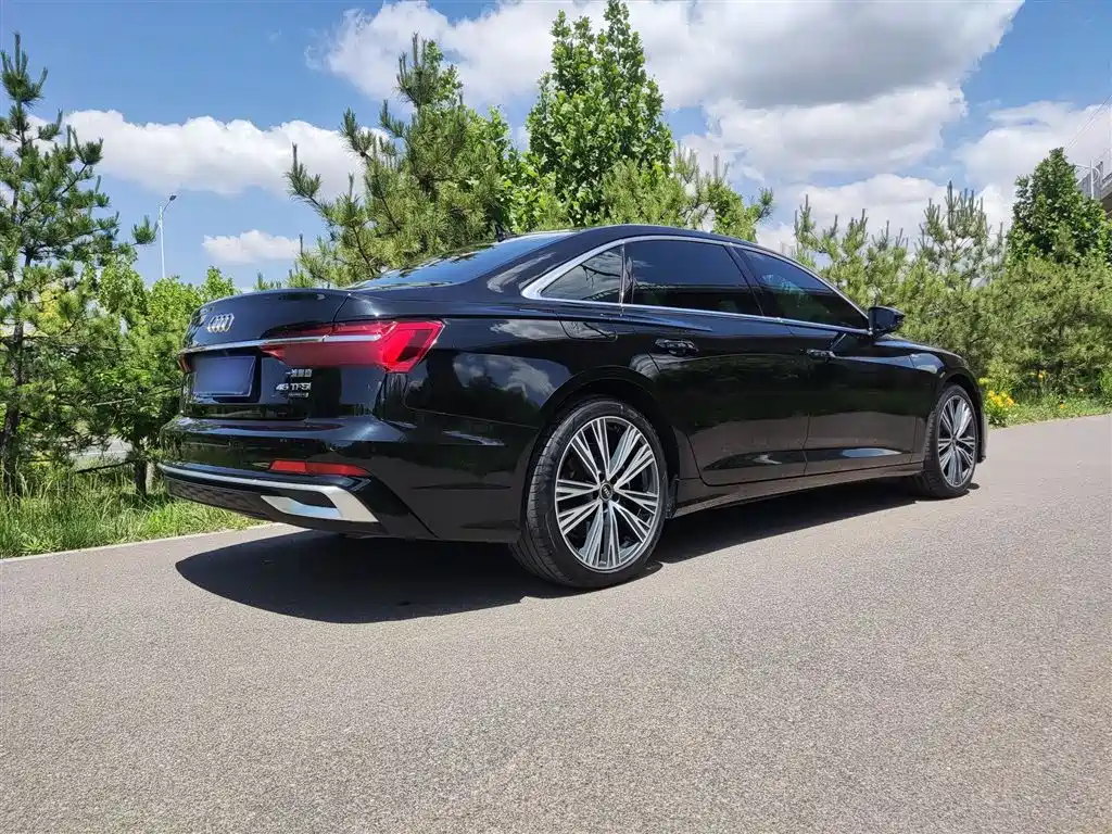Audi A6L 2023 — фото 12