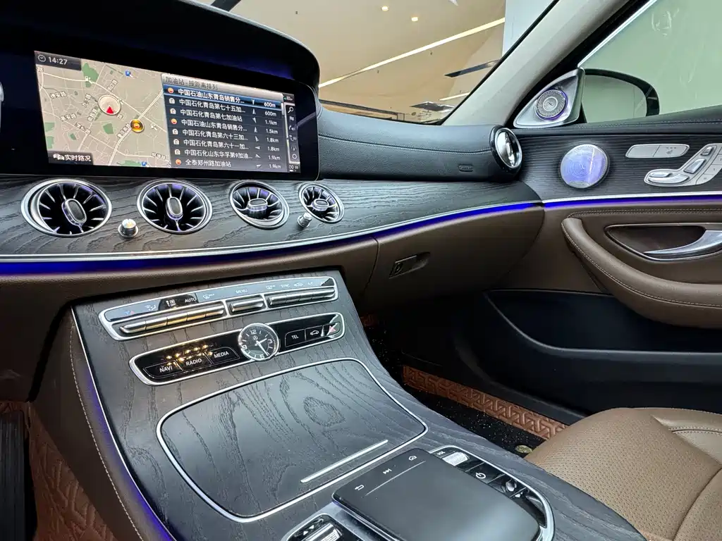 Mercedes-Benz E-Class 2020 — фото 7