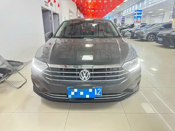 Volkswagen Sagitar 2020
