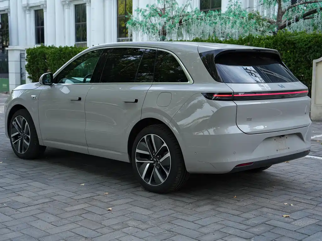 Li Auto Li L6 2024