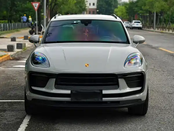 Porsche Macan 2023