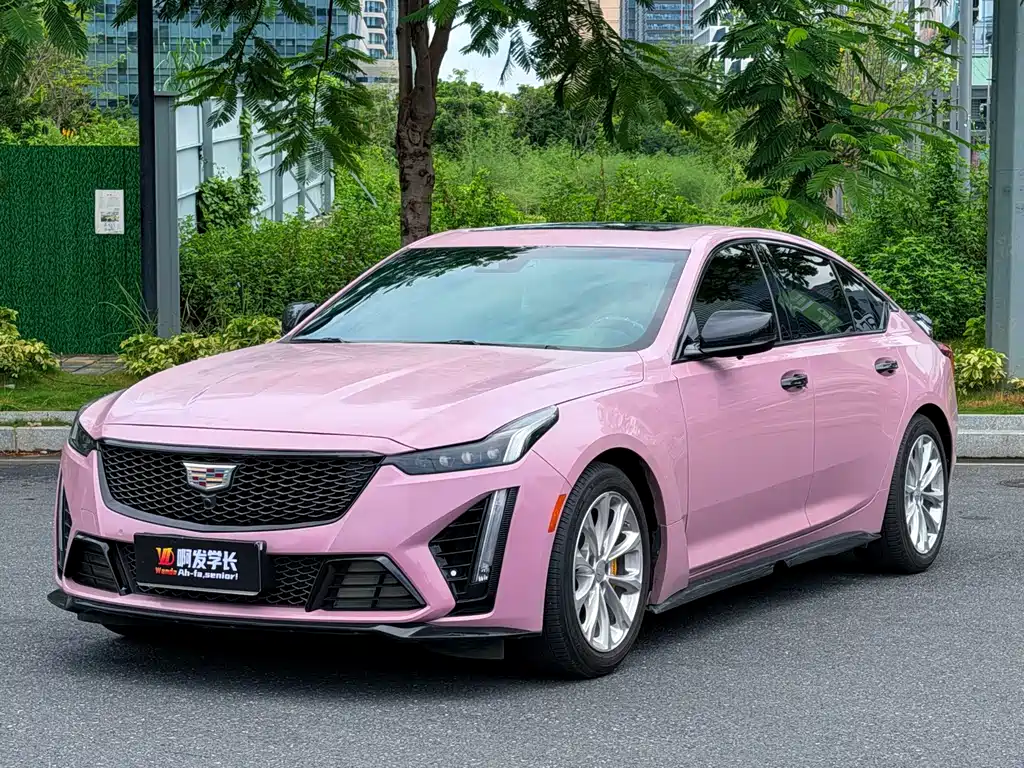 Cadillac CT5 2024 — фото 1