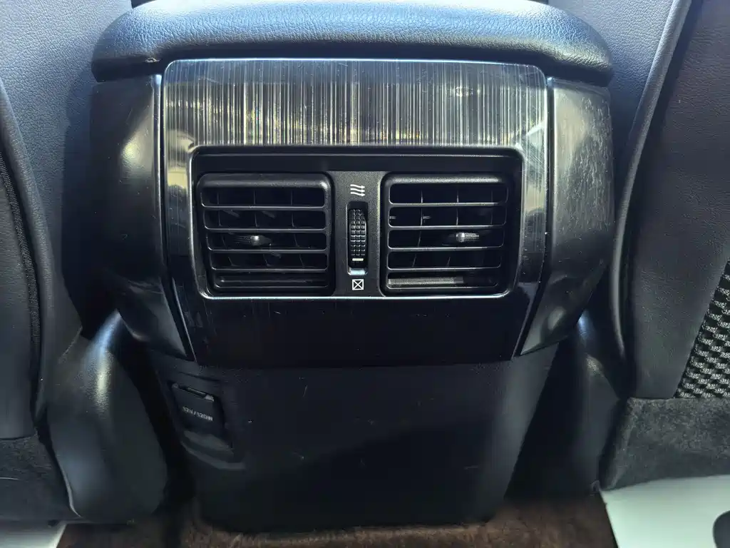 Toyota Prado 2016 — фото 15