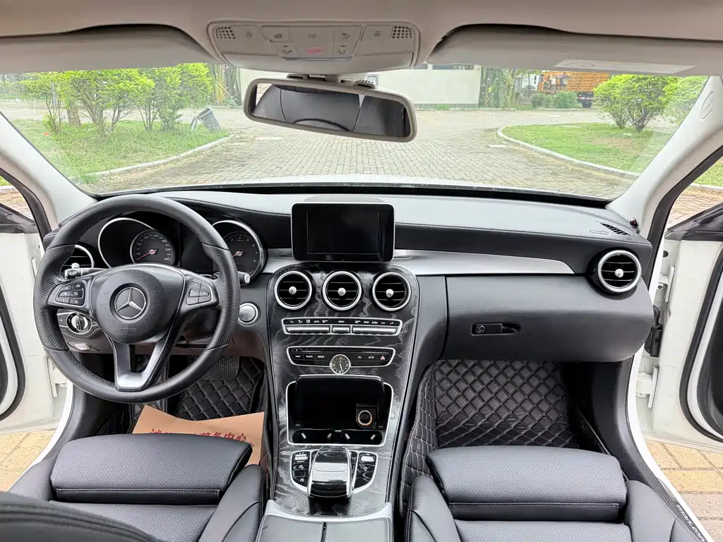 Mercedes-Benz C-Class 2015 — фото 6