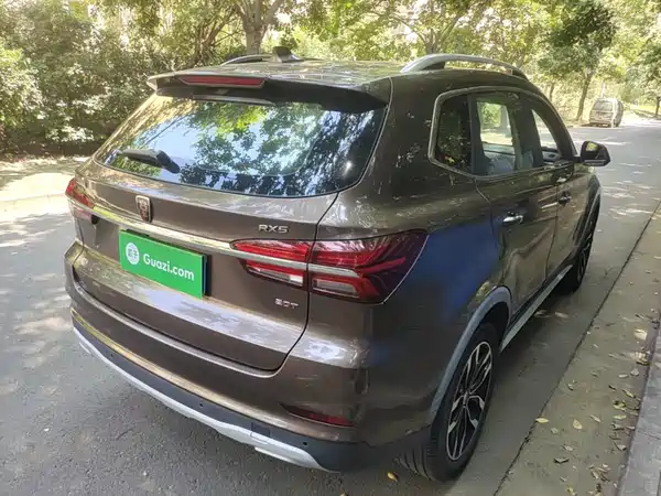 Roewe RX5 2017