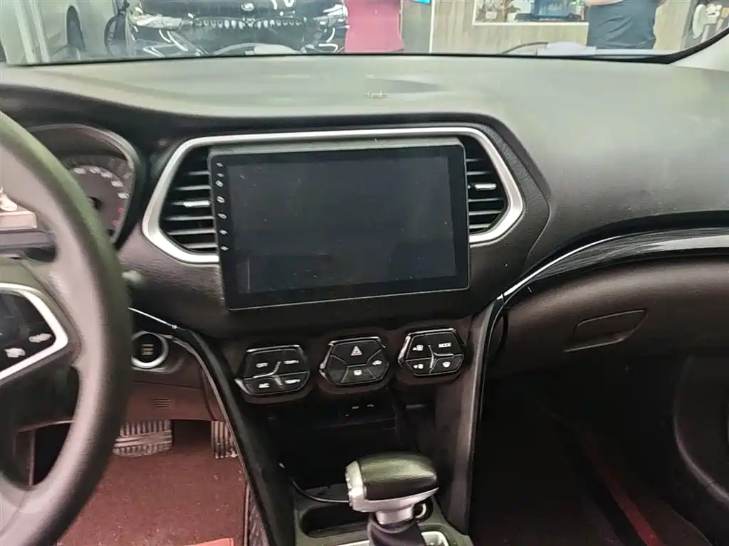 GAC Motor Trumpchi GS4 2017 — фото 13