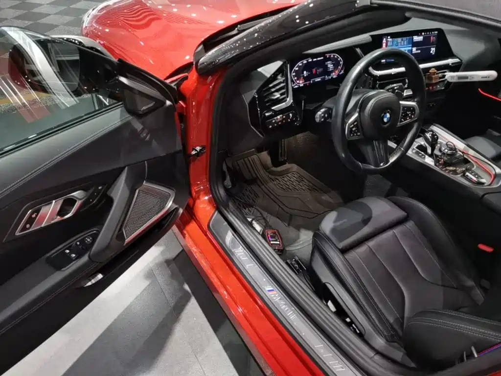BMW Z4 2021 — фото 16