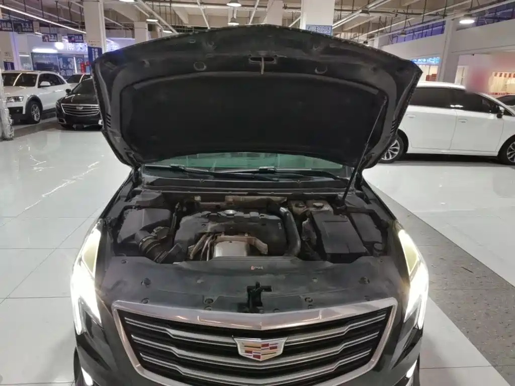 Cadillac XTS 2018 — фото 20