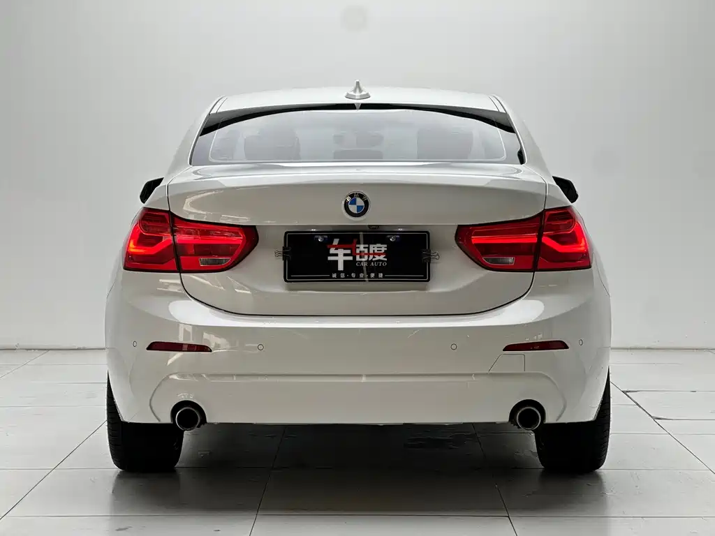 BMW 1 Series 2020