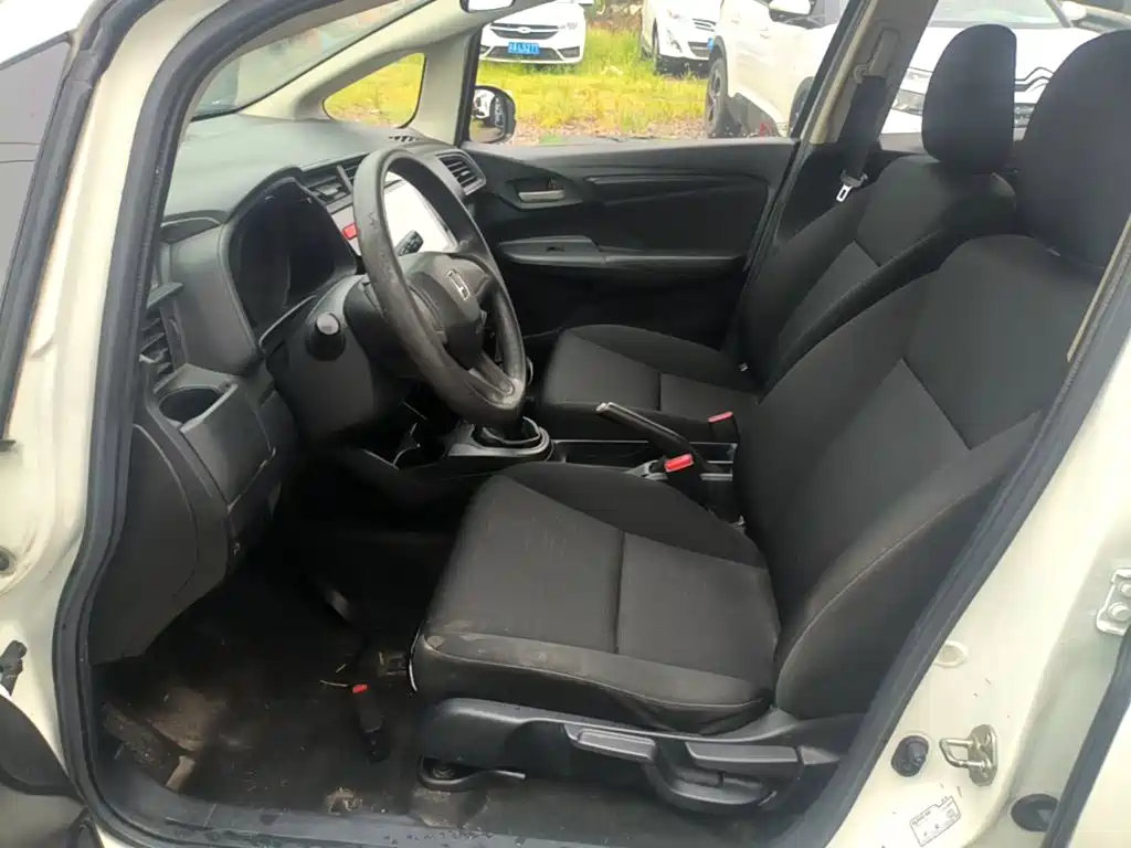 Honda Fit 2018 — фото 15