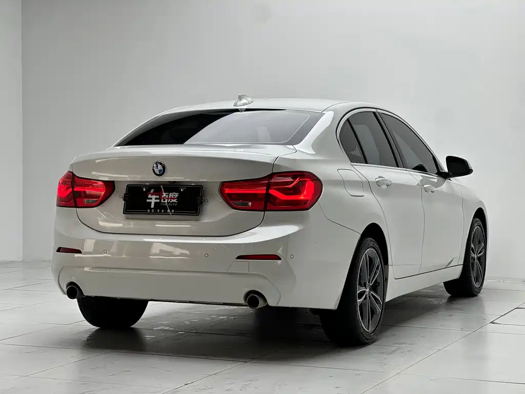 BMW 1 Series 2020