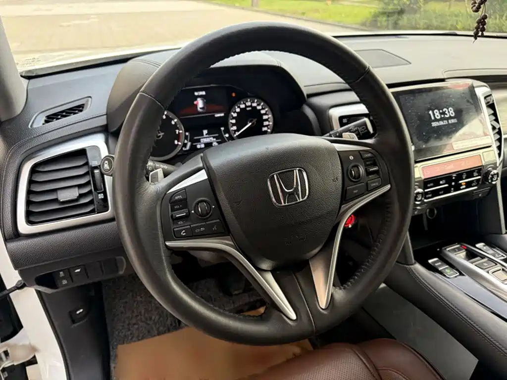 Honda UR-V 2019 — фото 11