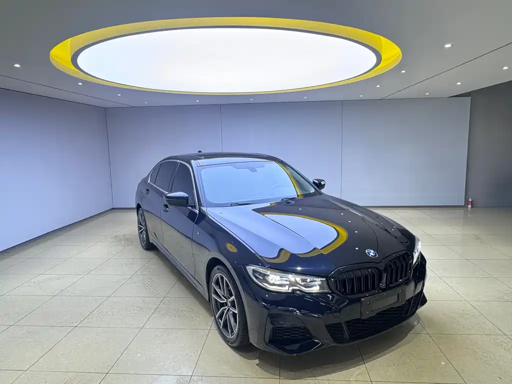 BMW 3 Series 2021