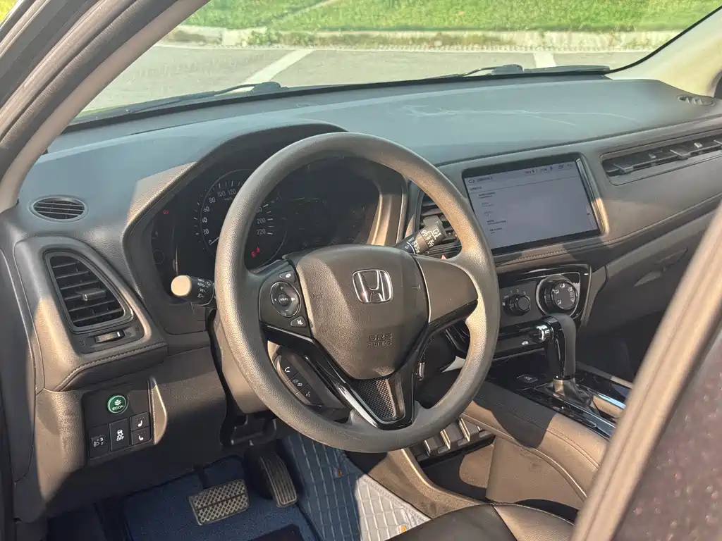 Honda Vezel 2022 — фото 17